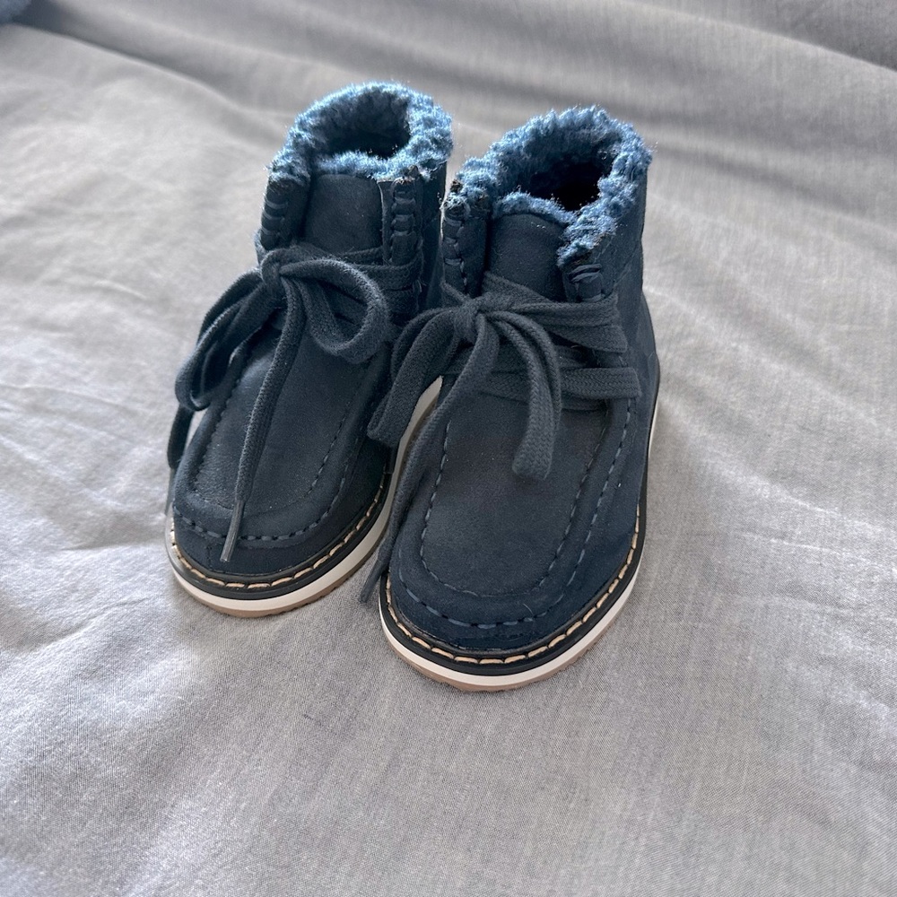 Gap toddler boots - Navy - toddler size 6
